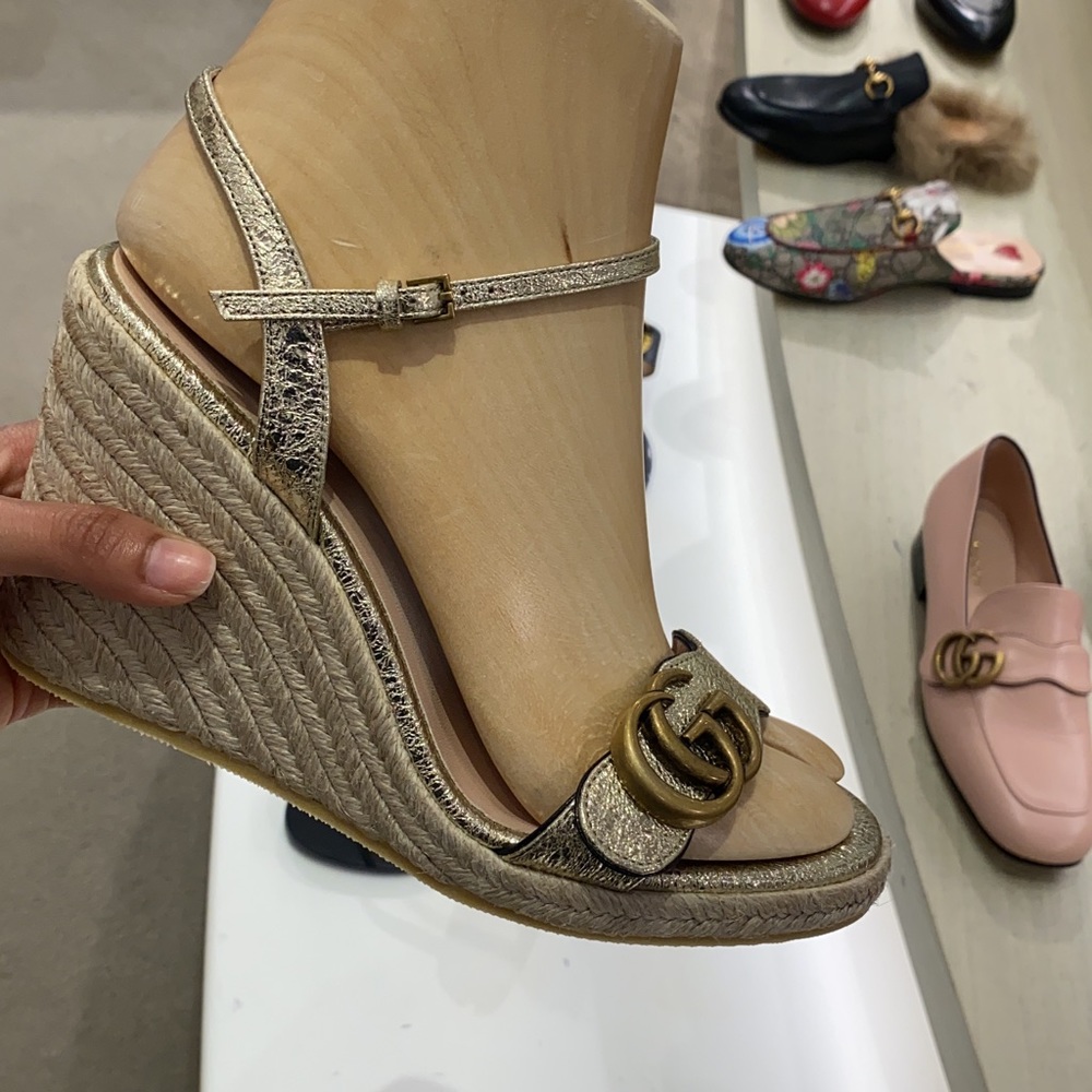 Meet your Posher, Aliss